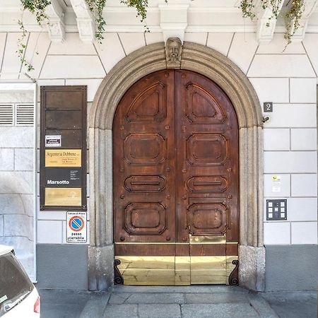 Milano City Apartments - Duomo Brera - Elegant Suite In Design District Exterior foto